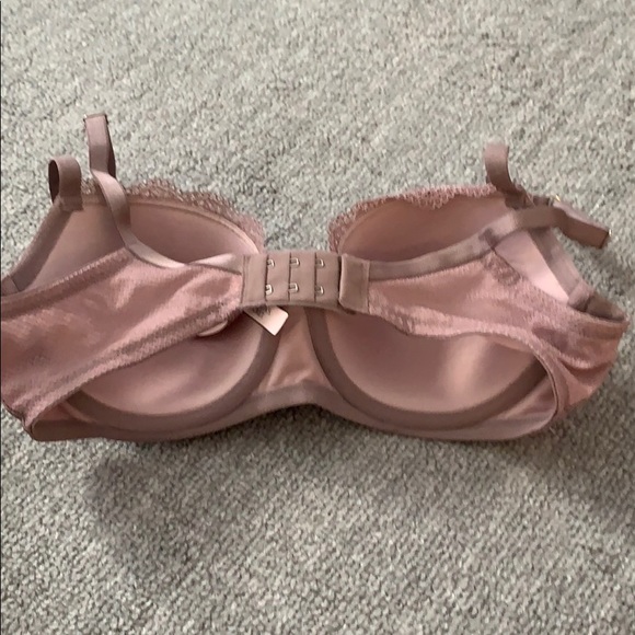 Vs bra - Picture 3 of 4